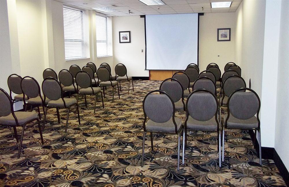 Hotel Four Points By Sheraton Midtown Omaha