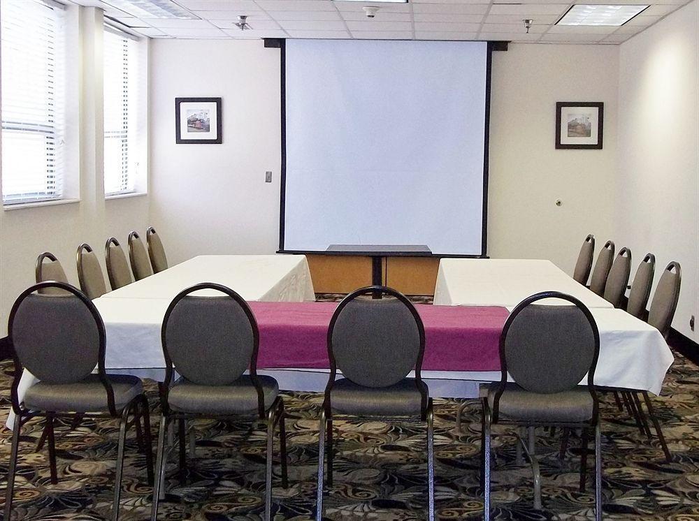 Four Points By Sheraton Midtown Hotel Omaha