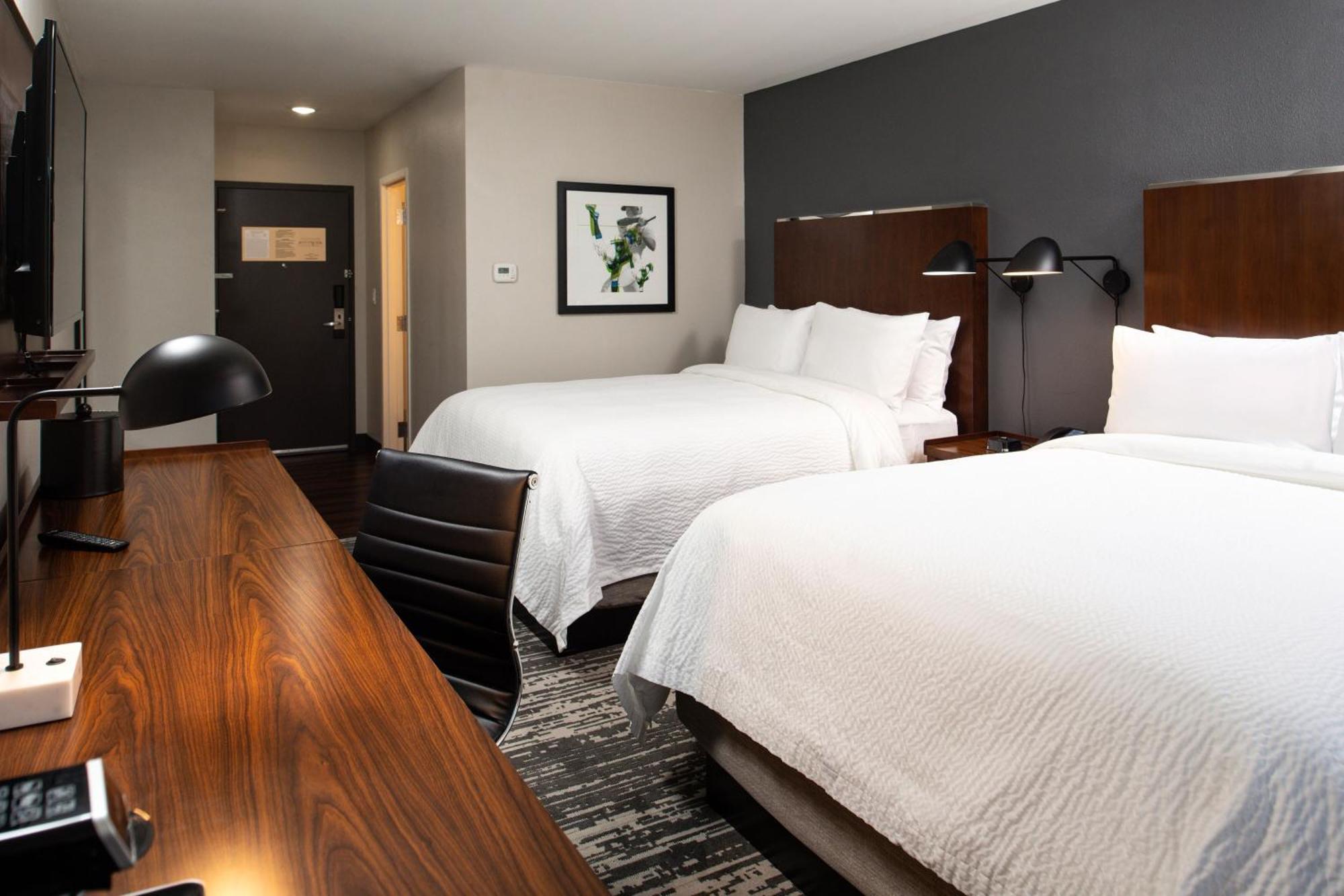 Four Points By Sheraton Midtown 3*