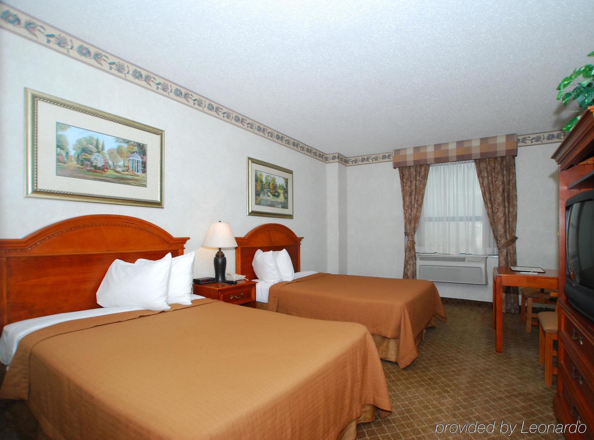 Four Points By Sheraton Midtown Hotel