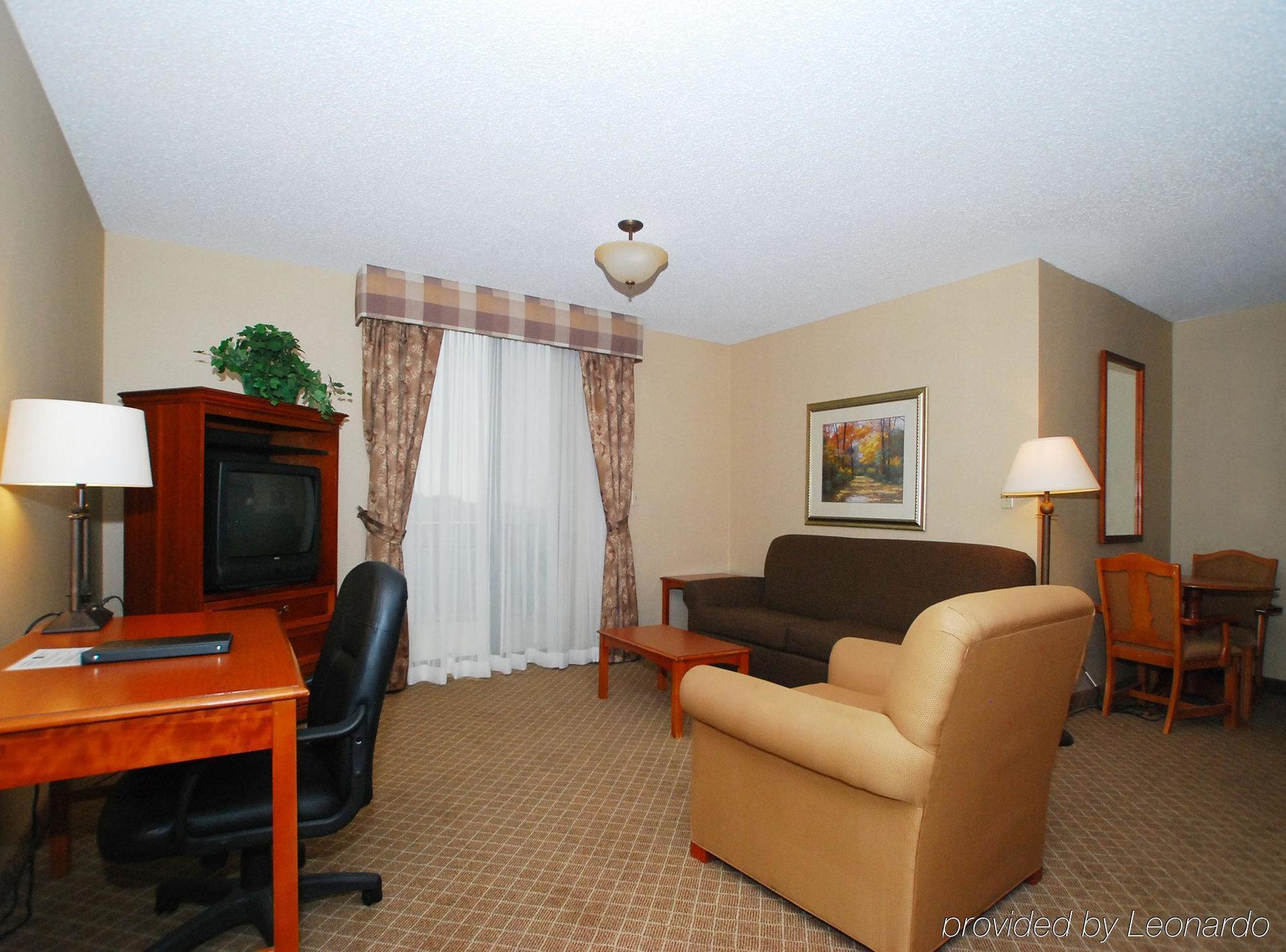 Four Points By Sheraton Midtown Hotel 3*